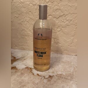 The Body Shop white musk flora 75-%full